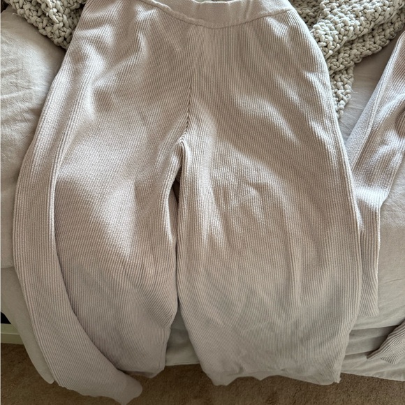 Veiled Collection Set - Picture 2 of 7